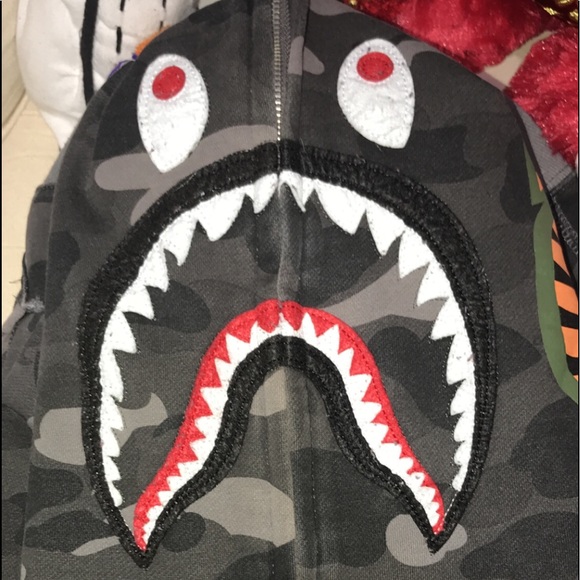 Bape - Picture 1 of 3